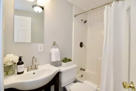 14 Sunridge Dr, Springfield, MA 01118 photo 38