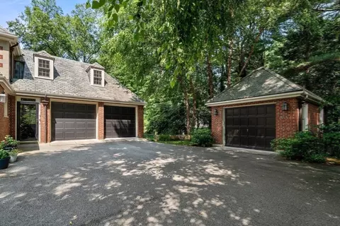 2 Kenilworth Rd, Wellesley, MA 02482 photo 40