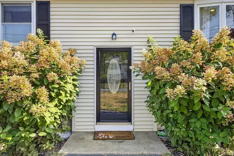 37 Westgate Rd, Framingham, MA 01701 photo 4