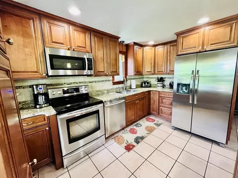 34 Scenic Ave, Webster, MA 01570 photo 7