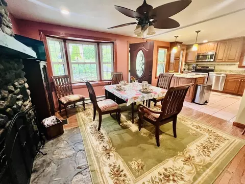 34 Scenic Ave, Webster, MA 01570 photo 3