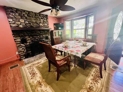 34 Scenic Ave, Webster, MA 01570 photo 4