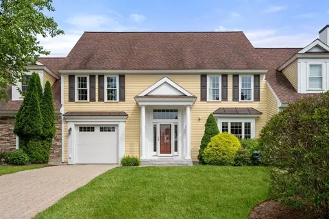7 English Cmns #7, Topsfield, MA 01983