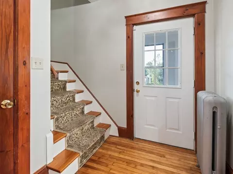 219 Hamilton St, Worcester, MA 01604 photo 10