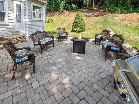 219 Hamilton St, Worcester, MA 01604 photo 37