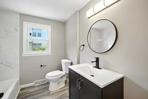 55 Governor St, Springfield, MA 01104 photo 10