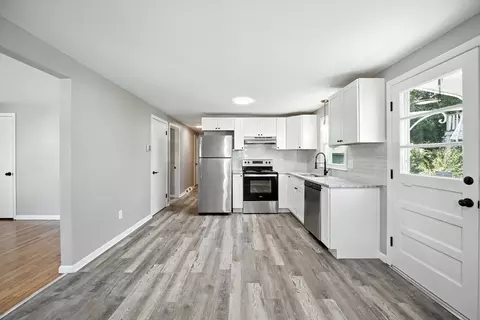 55 Governor St, Springfield, MA 01104 photo 6
