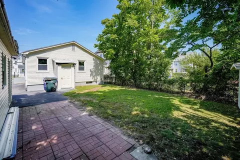 55 Governor St, Springfield, MA 01104 photo 23