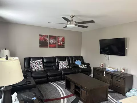 52 Pershing Ave, Acushnet, MA 02743 photo 4