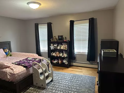 52 Pershing Ave, Acushnet, MA 02743 photo 8