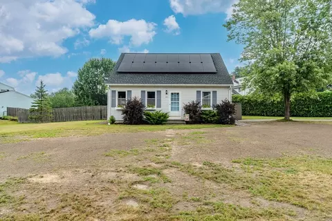 43 Elaine Dr, Ludlow, MA 01056