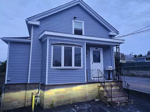 568 2nd St, Fall River, MA 02721
