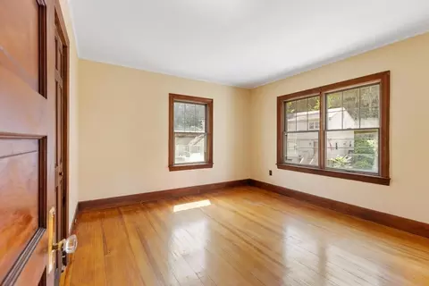 24 Endicott St, Saugus, MA 01906 photo 22
