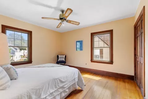 24 Endicott St, Saugus, MA 01906 photo 18