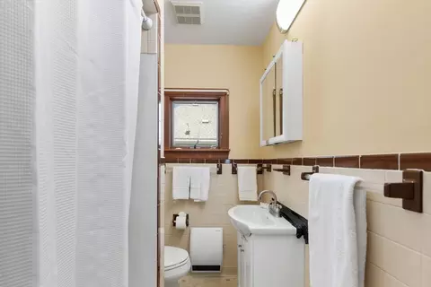 24 Endicott St, Saugus, MA 01906 photo 24