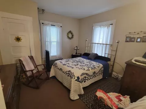 68 Waverly St, Springfield, MA 01107 photo 12
