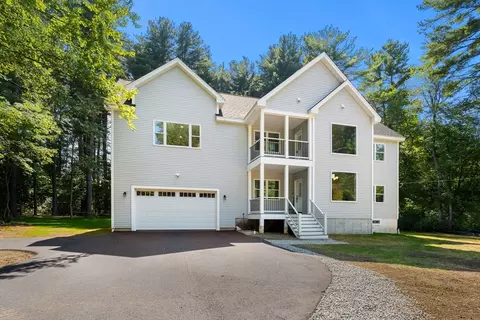 11 Bicknell Rd, Billerica, MA 01821