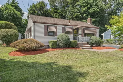 12 Gloria Rd, Randolph, MA 02368