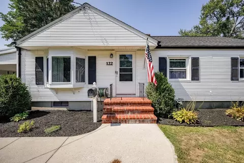 122 Drexel St, Springfield, MA 01104