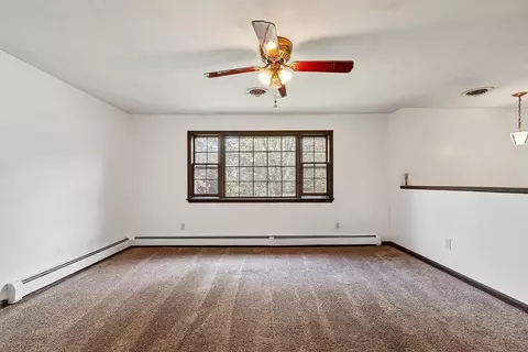 25 Cushing St, Salisbury, MA 01952 photo 9