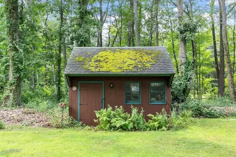 25 Cushing St, Salisbury, MA 01952 photo 37