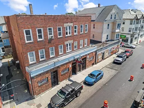 110-114 County St, New Bedford, MA 02744