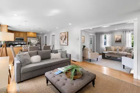 15 Brown Ter, Dedham, MA 02026 photo 11