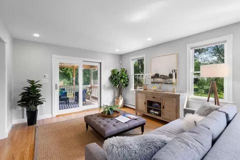 15 Brown Ter, Dedham, MA 02026 photo 10