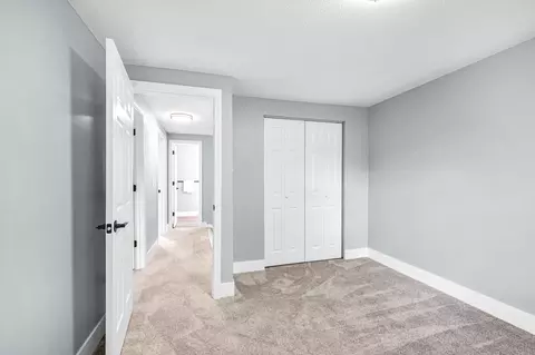 Bedroom - 57 Warebrook Vlg, Ware, MA 01082 photo 8 of 11