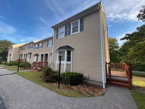 22 Charles St #1, Douglas, MA 01516
