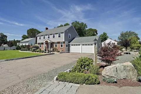 1 Breton Dr, Canton, MA 02021 photo 30