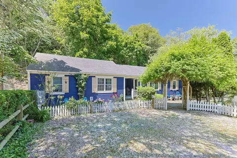 30 Bangs, Provincetown, MA 02657