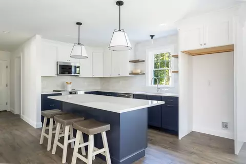 Kitchen - 65 Great Neck Rd, Wareham, MA 02571 photo 2 of 2