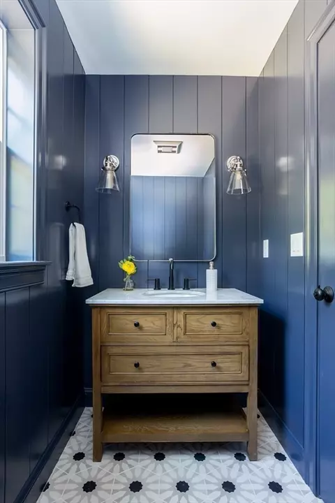 Bath - 65 Great Neck Rd, Wareham, MA 02571 photo 1 of 10