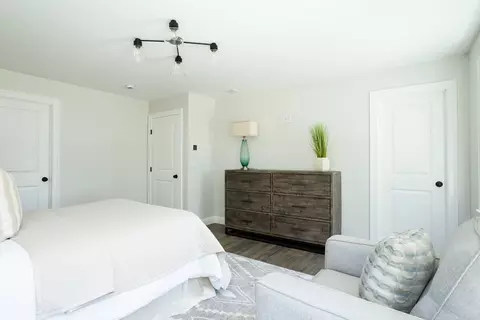 Bedroom - 65 Great Neck Rd, Wareham, MA 02571 photo 9 of 10