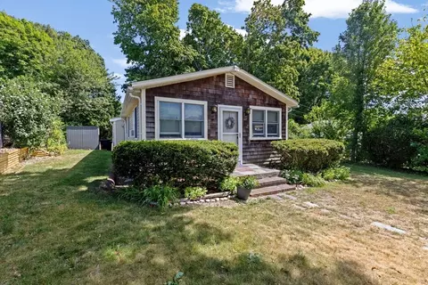 27 Theatre Colony Way, Plymouth, MA 02360