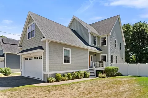 94 Border St, Dedham, MA 02026