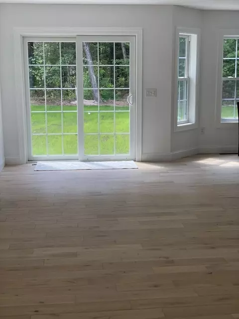 22 Root Rd, Westfield, MA 01085 photo 7