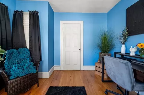 7 Turner St, Springfield, MA 01108 photo 9