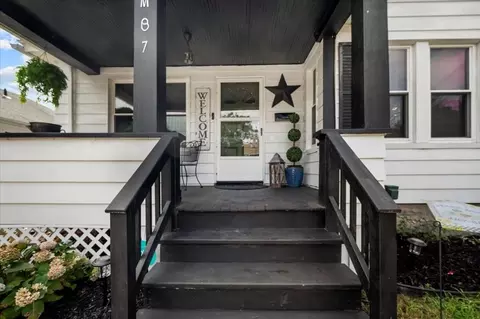 7 Turner St, Springfield, MA 01108 photo 5