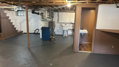 306 Greenwood St, Worcester, MA 01607 photo 33