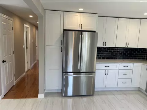 306 Greenwood St, Worcester, MA 01607 photo 5
