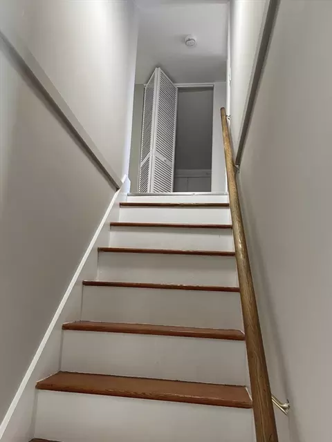 306 Greenwood St, Worcester, MA 01607 photo 14