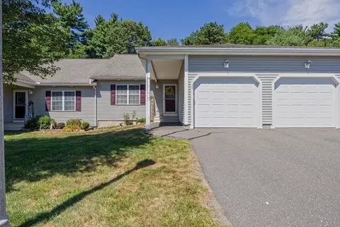 39 Pinecrest Dr #39, Chicopee, MA 01020 photo 3