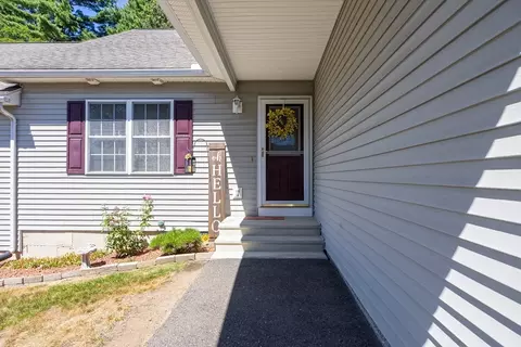 39 Pinecrest Dr #39, Chicopee, MA 01020 photo 4