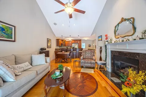 39 Pinecrest Dr #39, Chicopee, MA 01020 photo 12