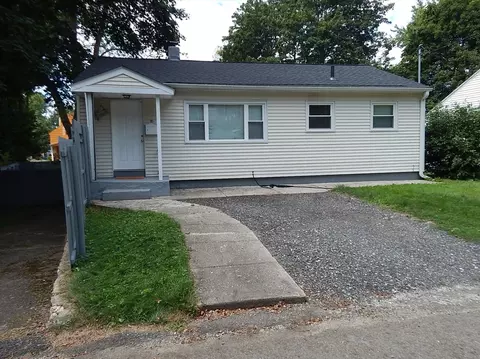 70 Brattle St, Athol, MA 01331