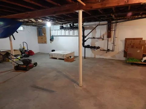 70 Brattle St, Athol, MA 01331 photo 17