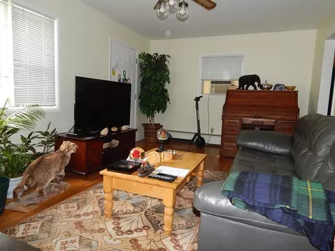 70 Brattle St, Athol, MA 01331 photo 11