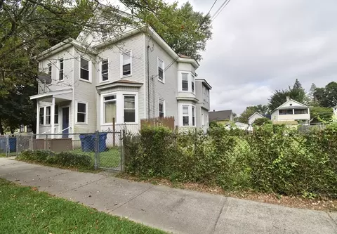 30 Day St, West Springfield, MA 01089